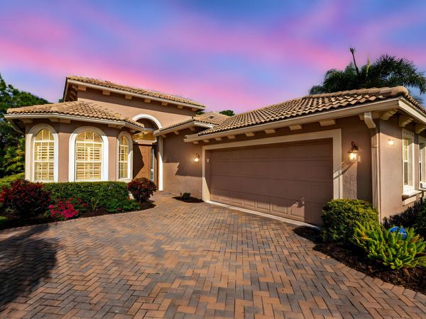 7233 Maidstone Drive, Port St. Lucie, FL 34986