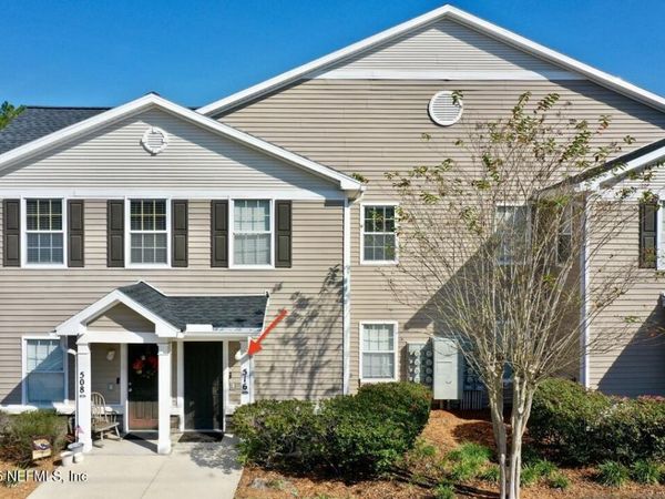 575 OAKLEAF PLANTATION Parkway, Unit 516, Orange Park, FL 32065