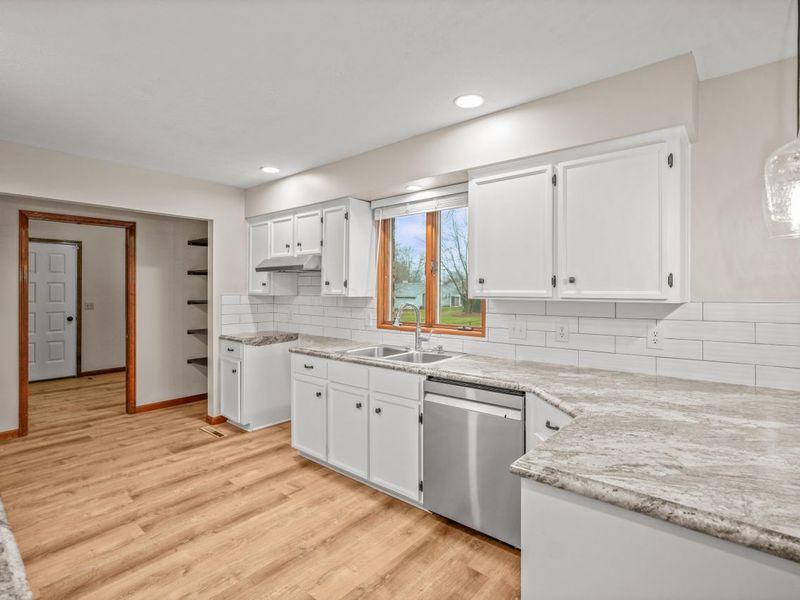 59 Sunset Drive, Shelby, OH 44875 Photo 8