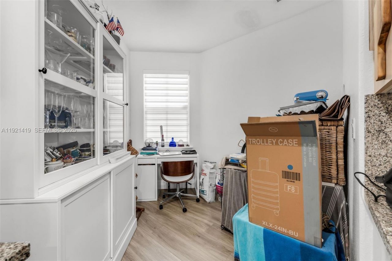 5610 NW 107th Ave, Unit 1306, Doral, FL 33178 Photo