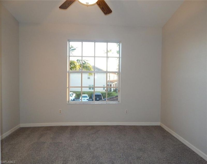 1334 Weeping Willow Ct, Cape Coral, FL 33909 Photo