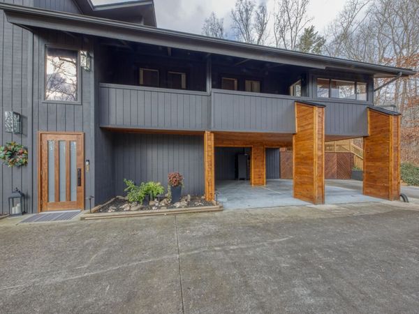 333 Enchanted Forest Lane, Sevierville, TN 37876