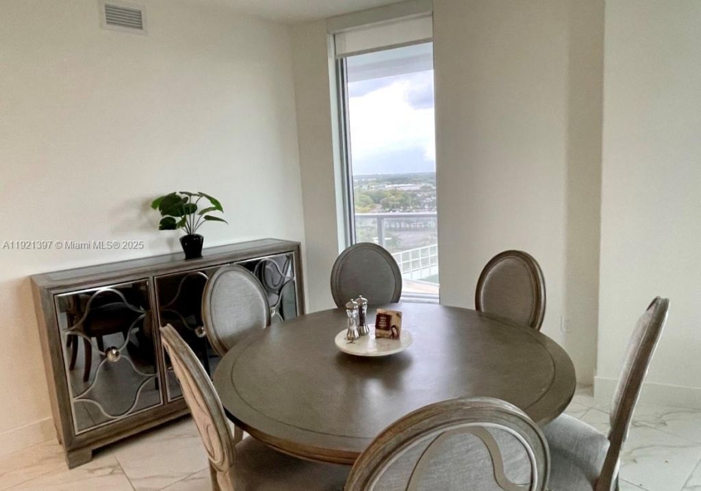 2000 Metropica Way, Unit 1009, Sunrise, FL 33323 Photo