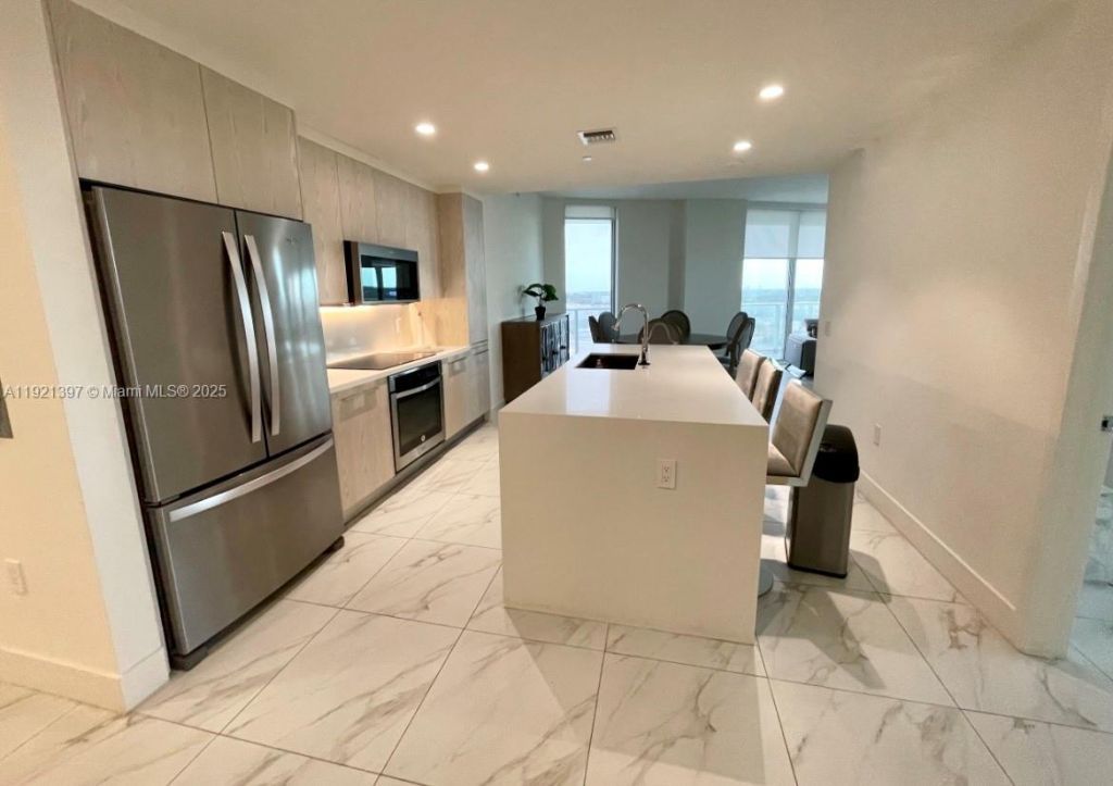 2000 Metropica Way, Unit 1009, Sunrise, FL 33323 Photo