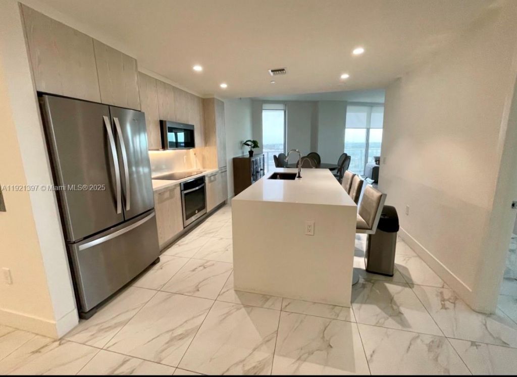 2000 Metropica Way, Unit 1009, Sunrise, FL 33323 Photo