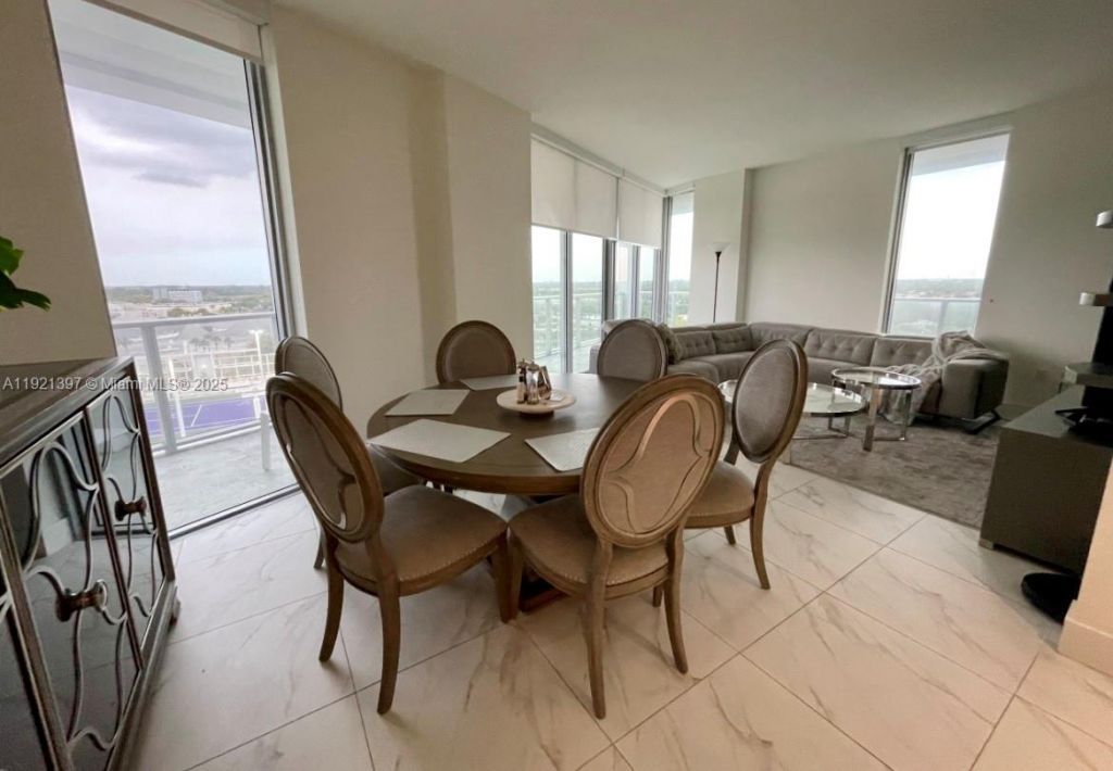 2000 Metropica Way, Unit 1009, Sunrise, FL 33323 Photo