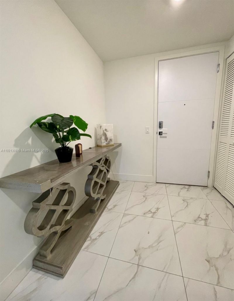 2000 Metropica Way, Unit 1009, Sunrise, FL 33323 Photo