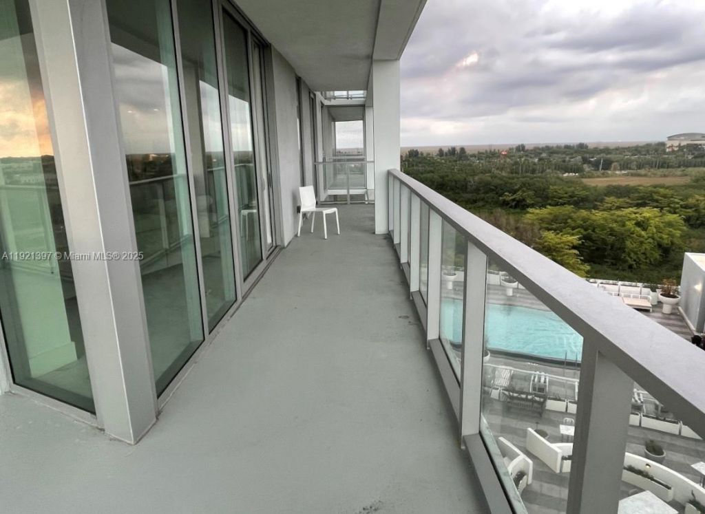 2000 Metropica Way, Unit 1009, Sunrise, FL 33323 Photo