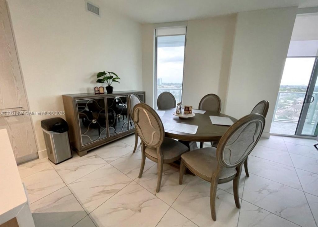 2000 Metropica Way, Unit 1009, Sunrise, FL 33323 Photo