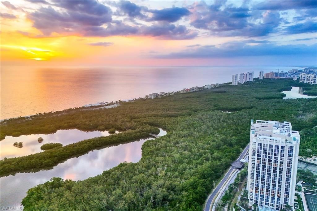 6897 Grenadier Blvd, Unit 601, Naples, FL 34108 Photo