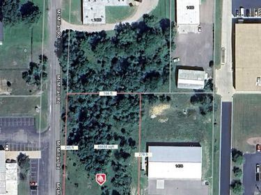 1465 McMillan Avenue, Owosso, MI 48867