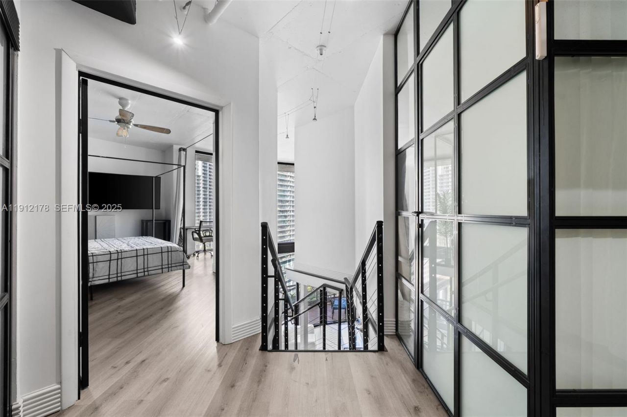 690 SW 1st Ct, Unit 2101, Miami, FL 33130 Photo