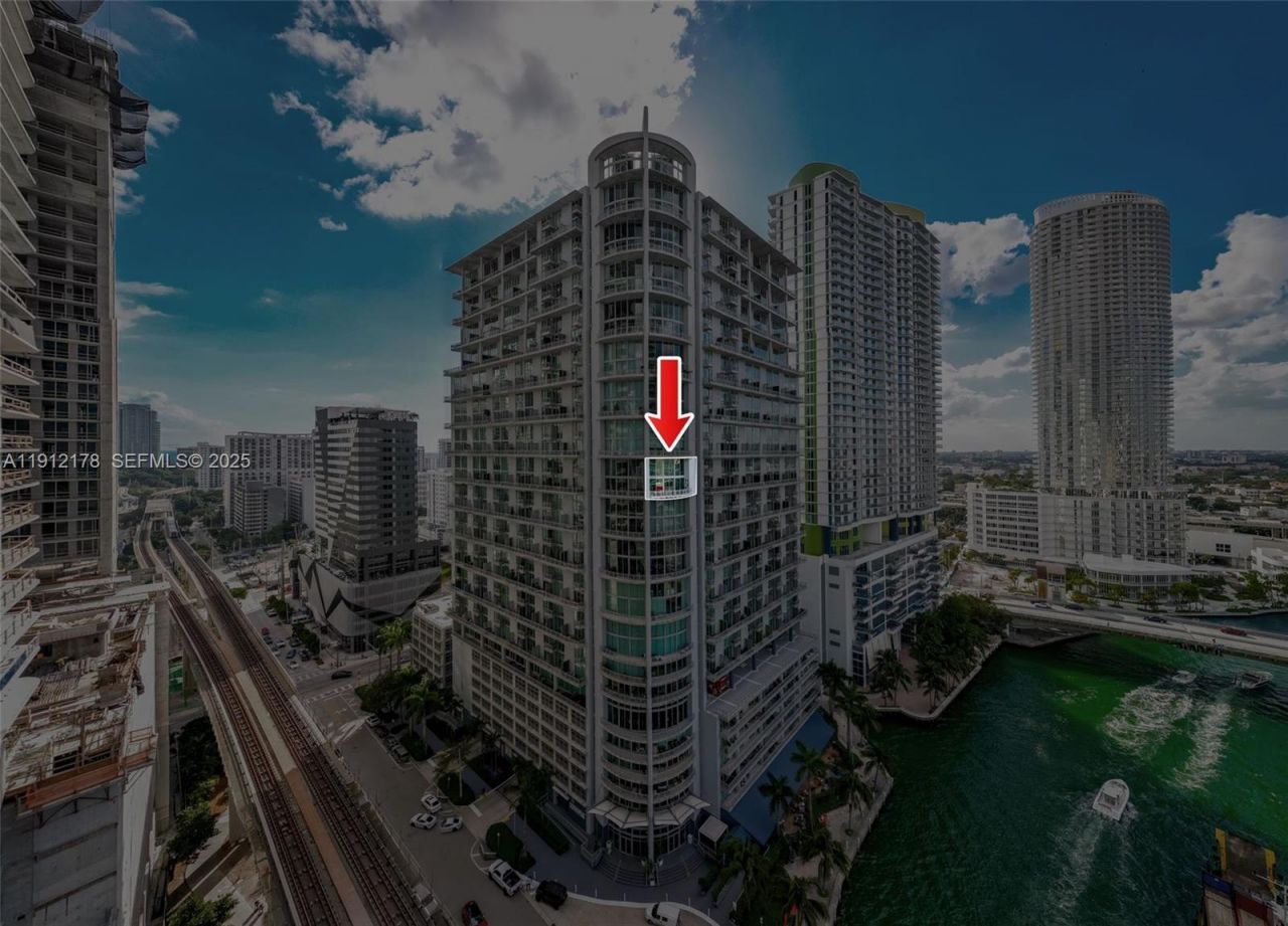 690 SW 1st Ct, Unit 2101, Miami, FL 33130 Photo