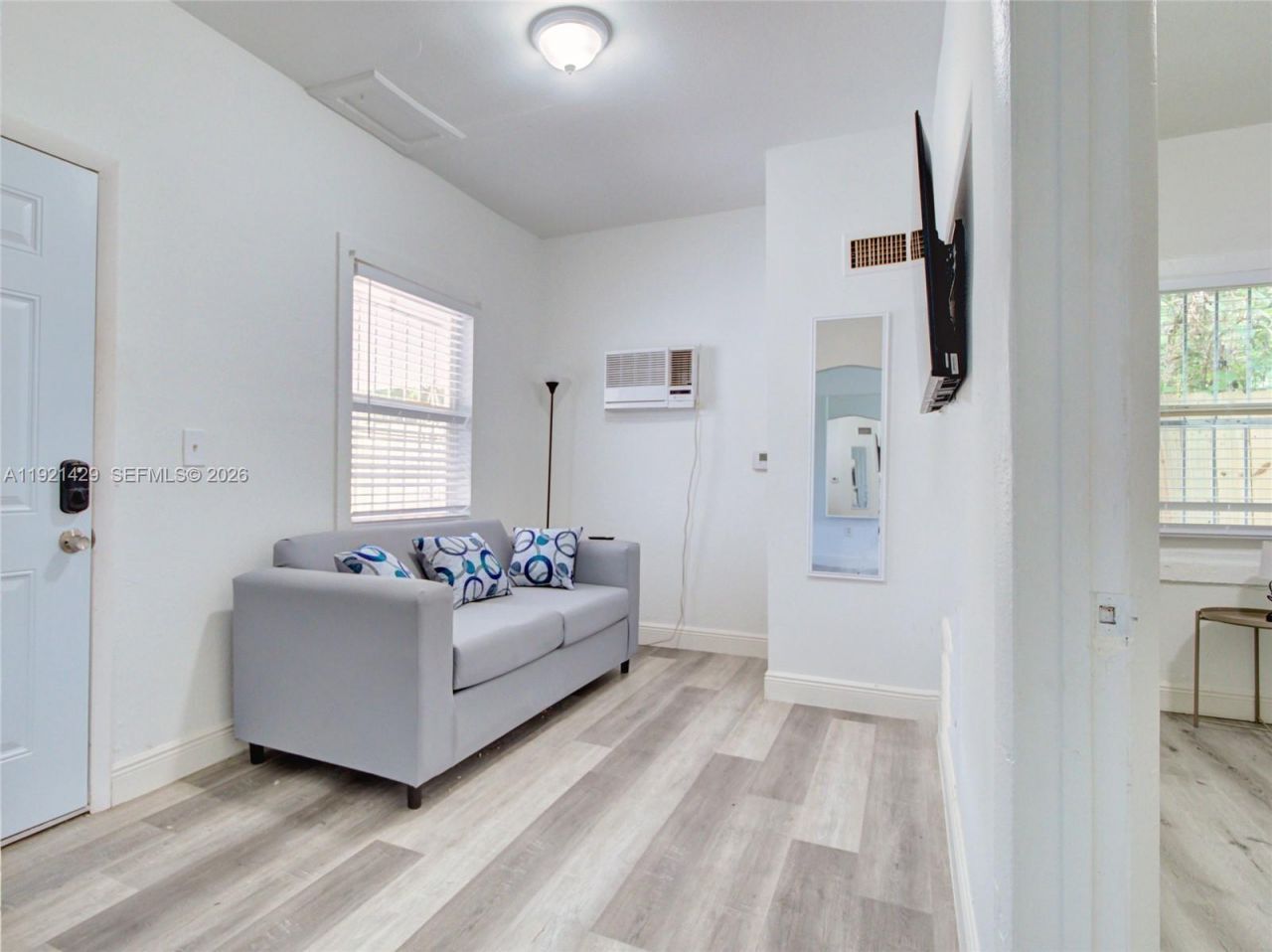 1845 NW 55th St, Miami, FL 33142 Photo