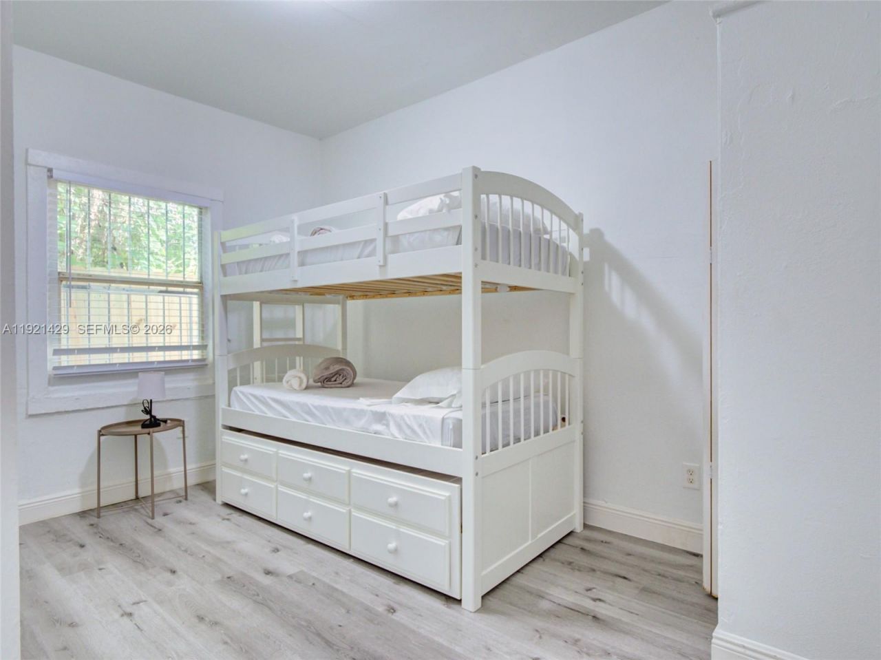 1845 NW 55th St, Miami, FL 33142 Photo