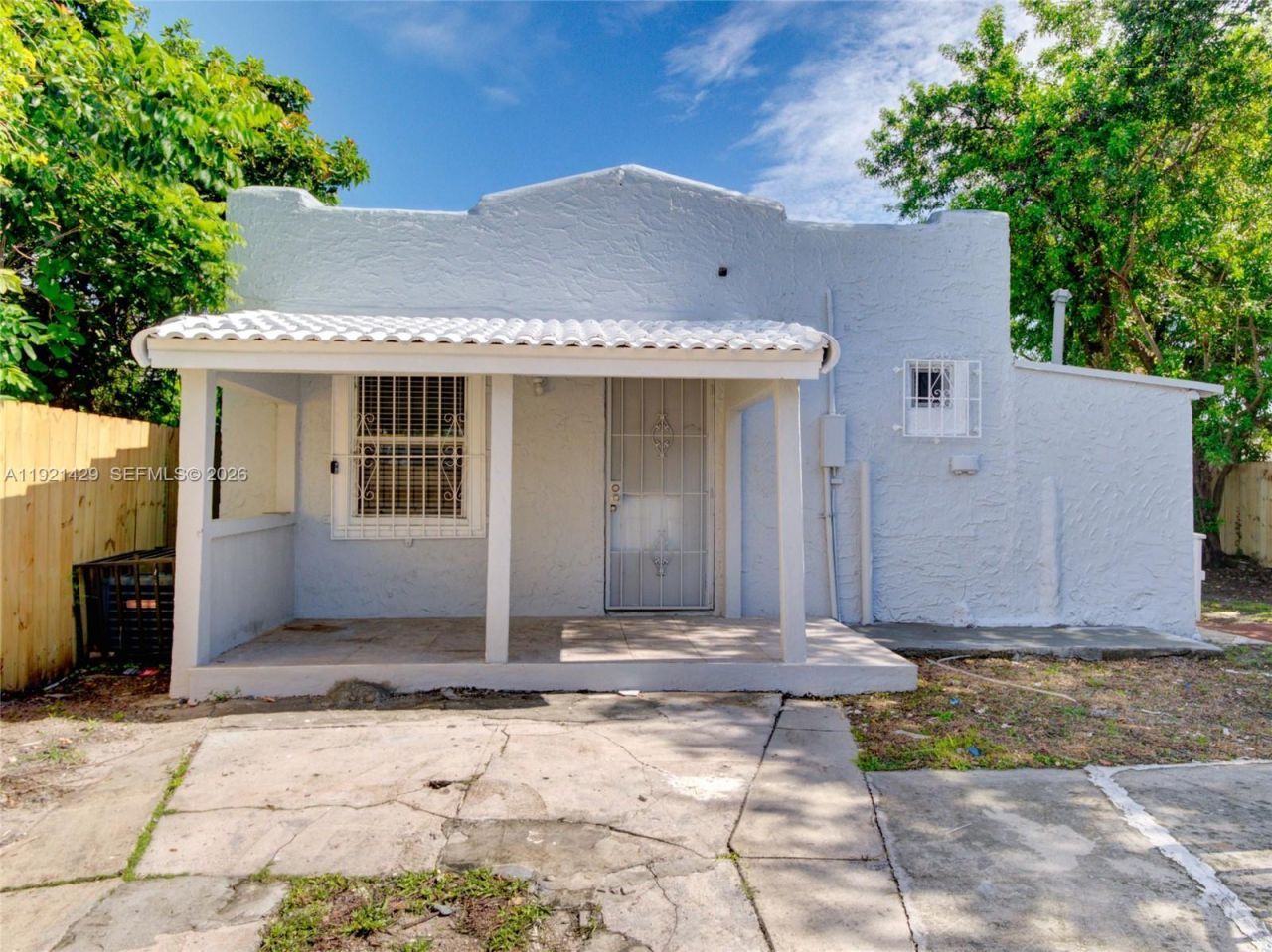 1845 NW 55th St, Miami, FL 33142 Photo