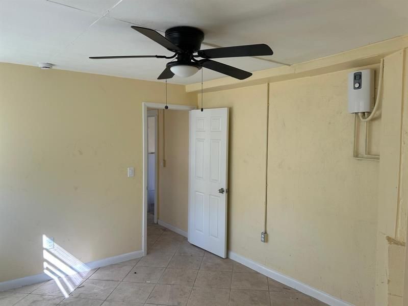 371 Banyan Avenue, Pahokee, FL 33476 Photo