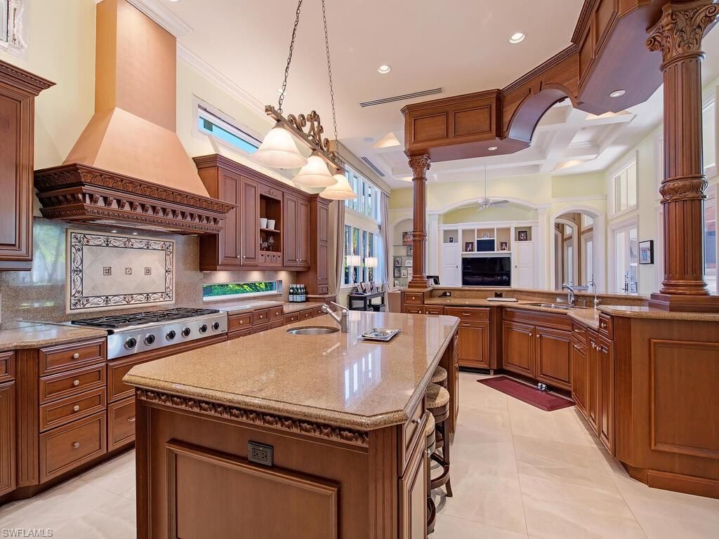 6955 Verde Way, Naples, FL 34108 Photo