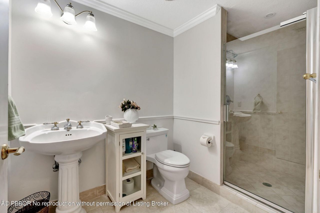 750 Ocean Royale Way, Unit 603, Juno Beach, FL 33408 Photo