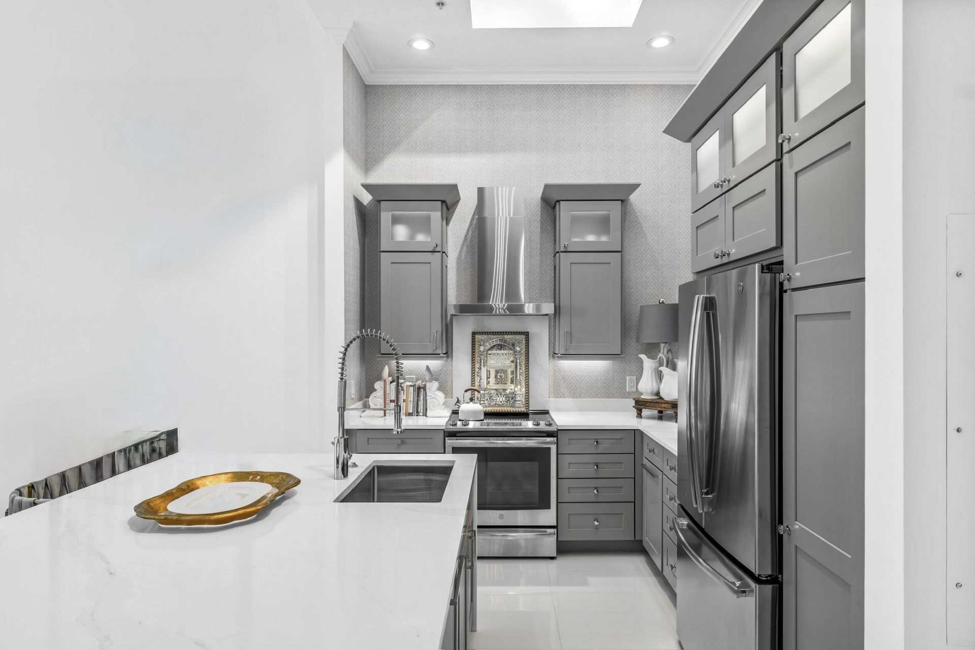 701 S Olive Avenue, Unit 503, West Palm Beach, FL 33401 Photo