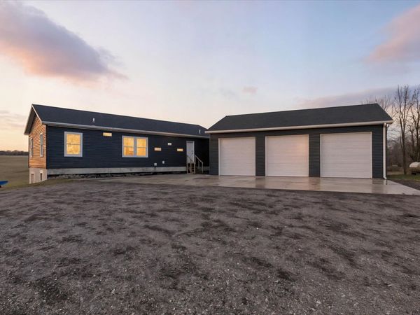 7255 Beahan Road, Hubbardston, MI 48845