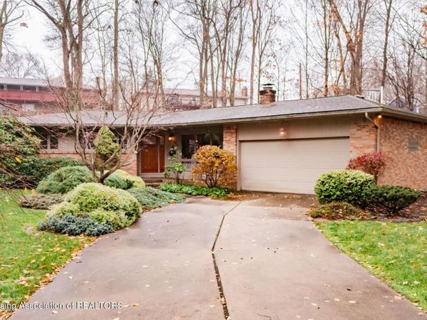 1805 Boynton Drive, Lansing, MI 48917