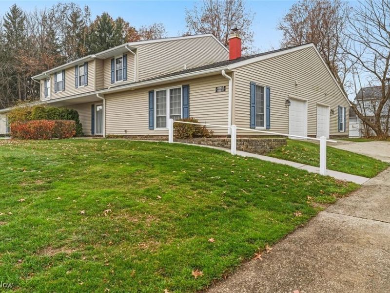 4916 Friar Road, Unit B, Stow, OH 44224 Photo 3