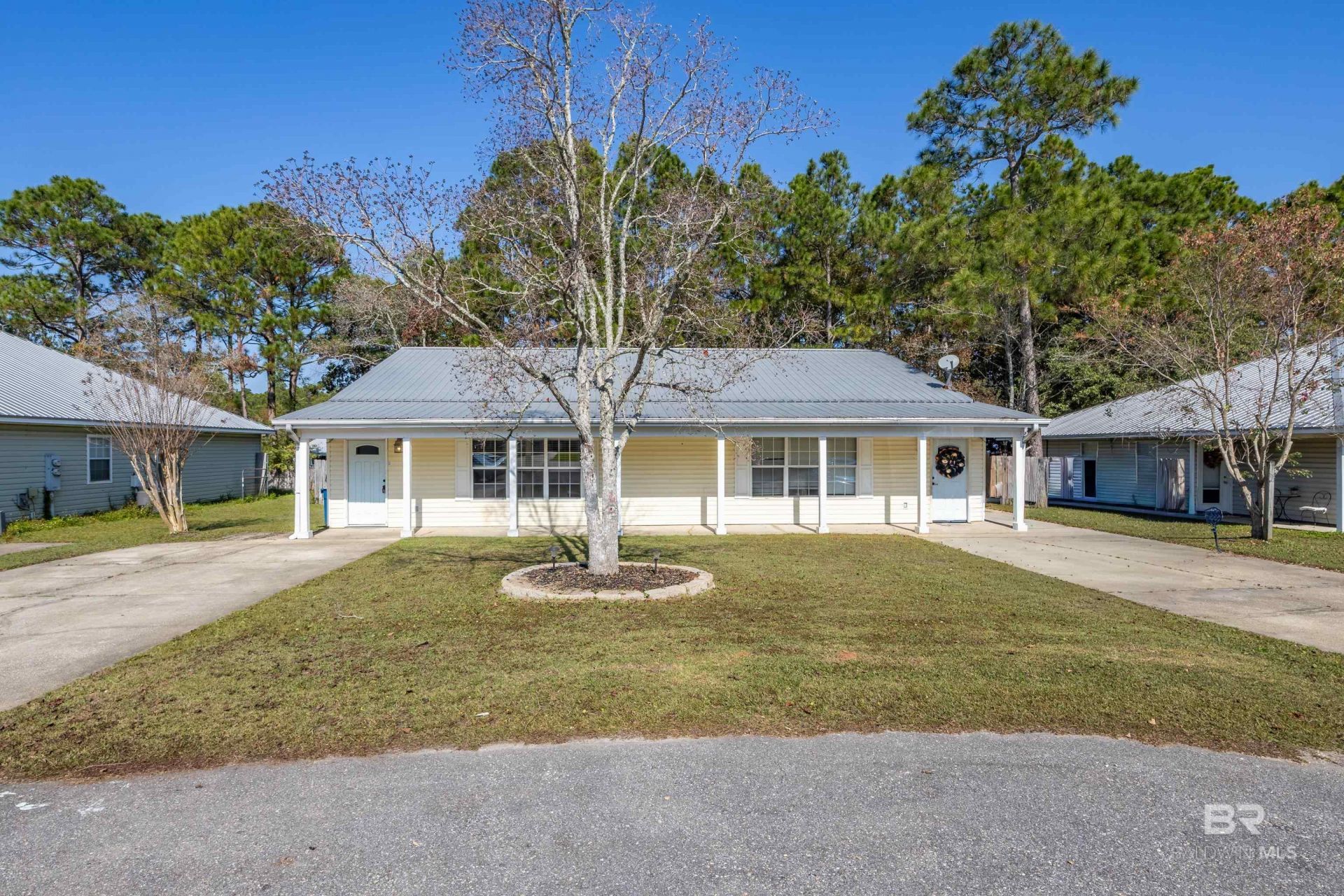 24989 Ivy Lane, Orange Beach, AL 36561 Main Photo