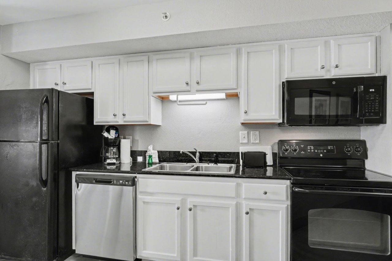 504 N Ocean Blvd. Photo 11