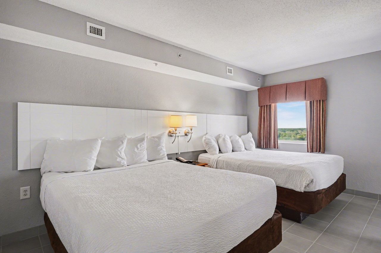 504 N Ocean Blvd. Photo 12