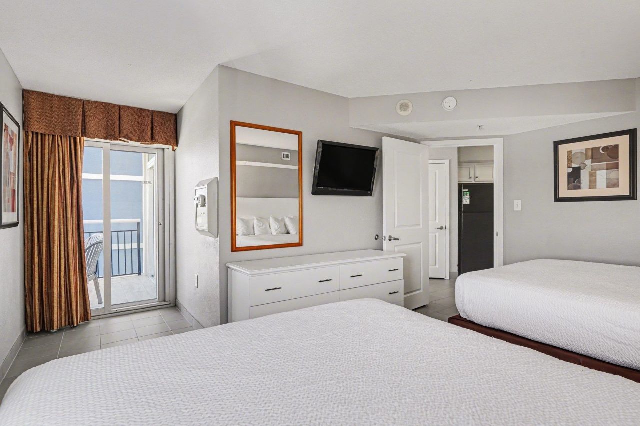 504 N Ocean Blvd. Photo 13