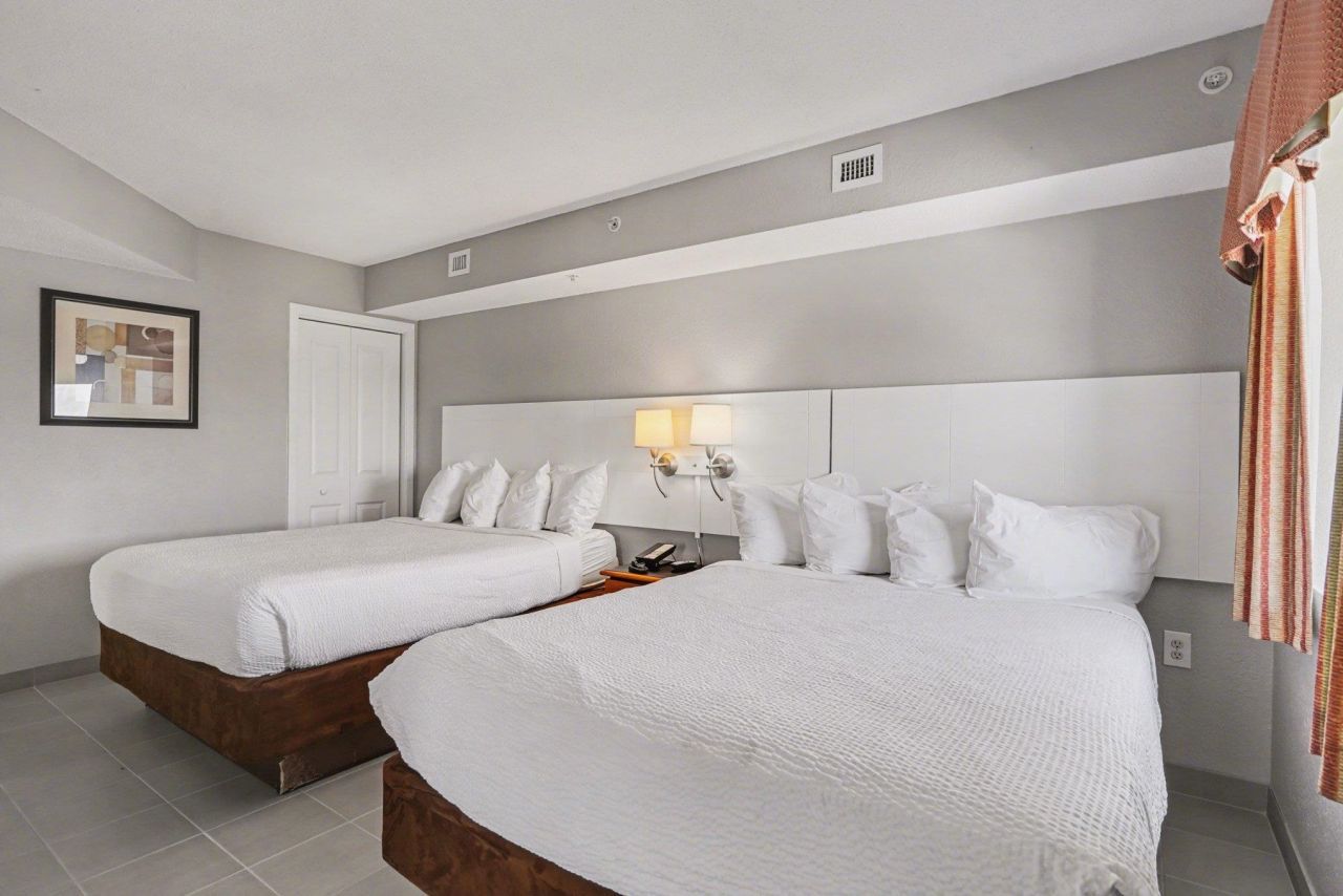 504 N Ocean Blvd. Photo 14