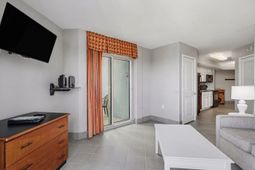 504 N Ocean Blvd. photo 4