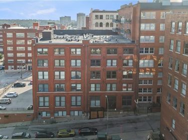 700 Broadway Boulevard, Unit 208, Kansas City, MO 64105