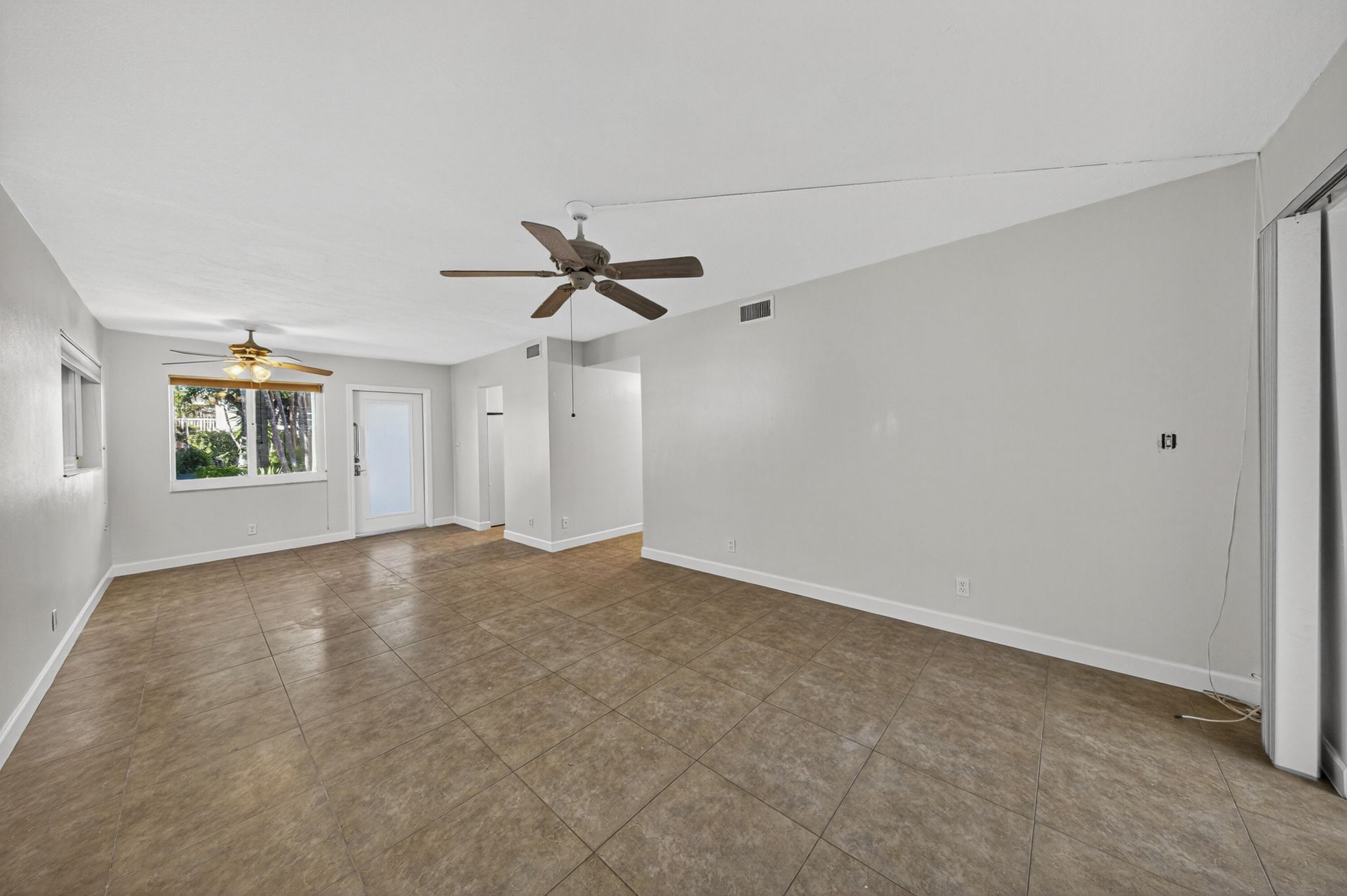 2151 NE 42 Nd Court, Unit 136, Lighthouse Point, FL 33064 Photo