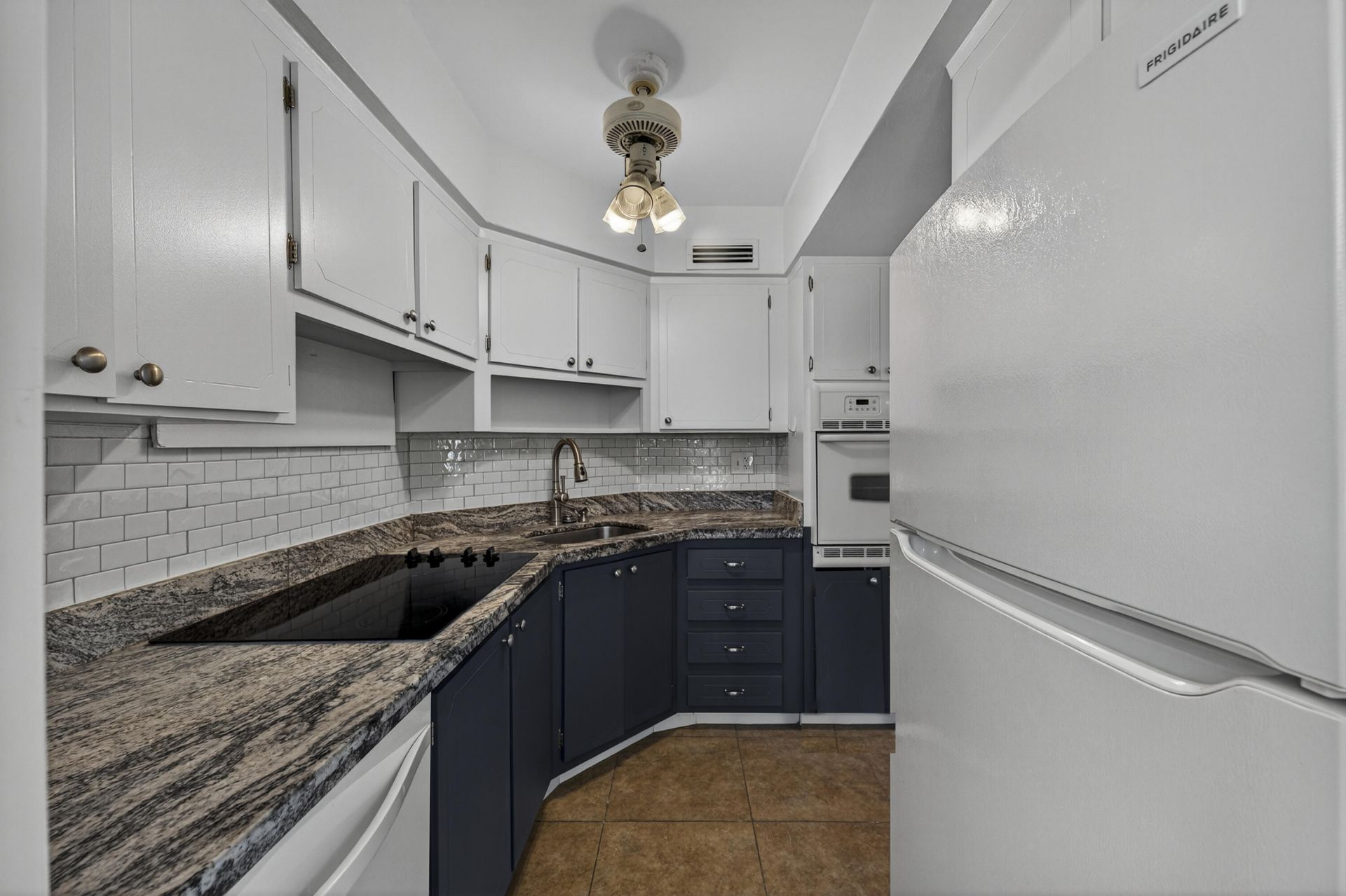 2151 NE 42 Nd Court, Unit 136, Lighthouse Point, FL 33064 Photo