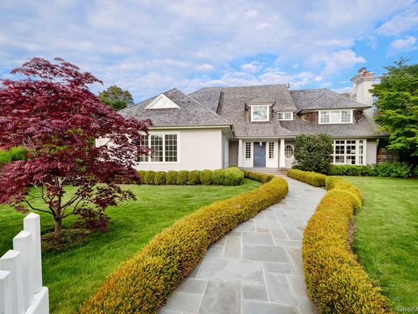 77 Jericho Road, East Hampton, NY 11937