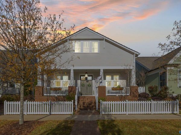 78 Hillcrest Avenue NW, Huntsville, AL 35806