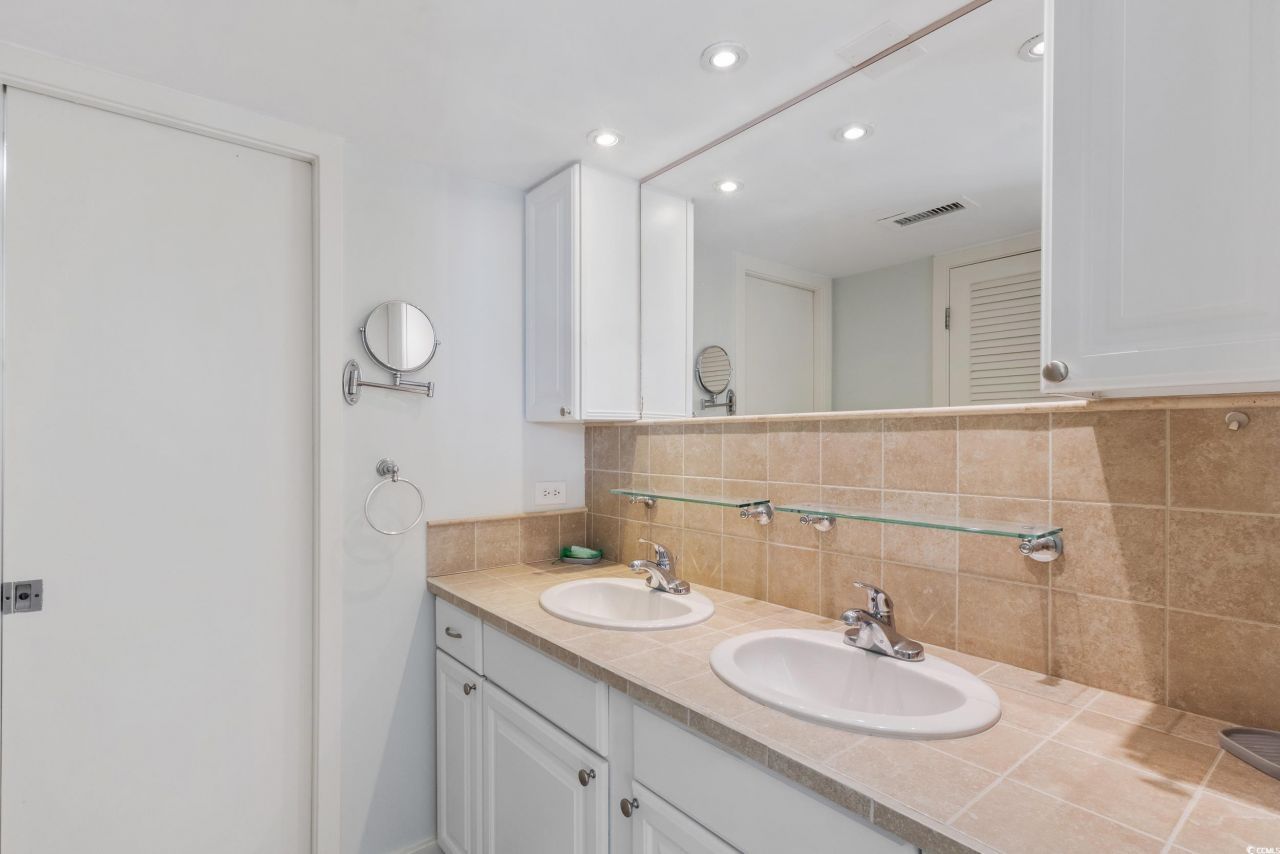 100 Ocean Creek Dr. Photo 26