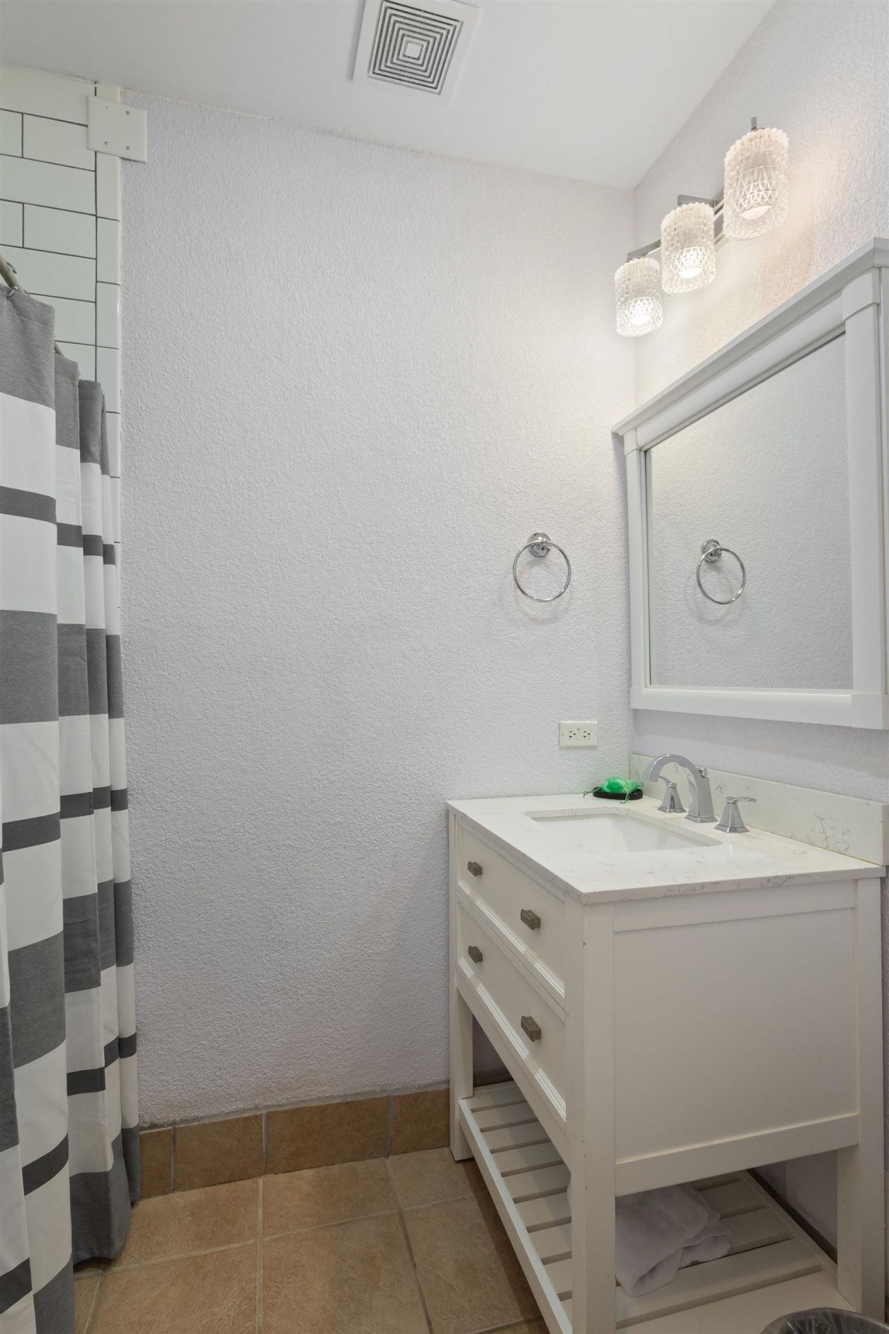 100 Ocean Creek Dr. Photo 28