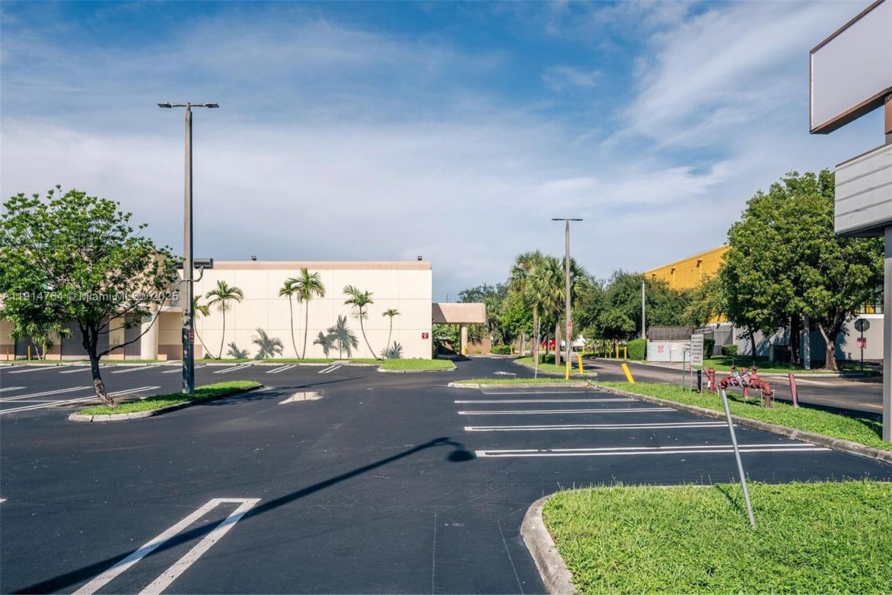 11920 NW 27th Ave, Miami, FL 33167 Photo