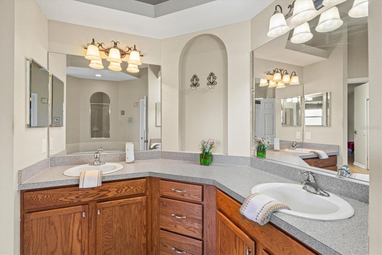 14757 2nd Avenue Circle Ne, Bradenton, FL 34212 Photo