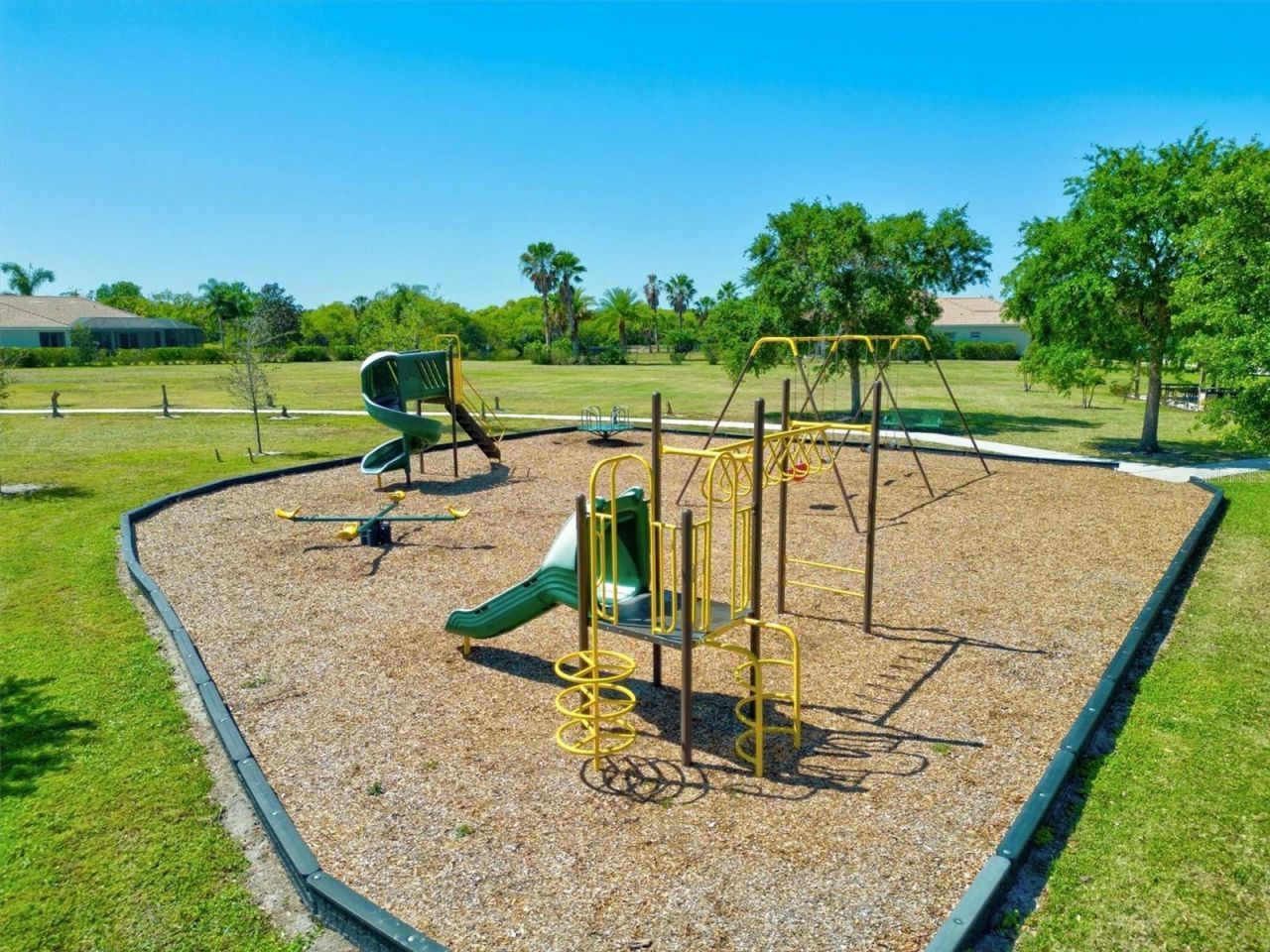 14757 2nd Avenue Circle Ne, Bradenton, FL 34212 Photo