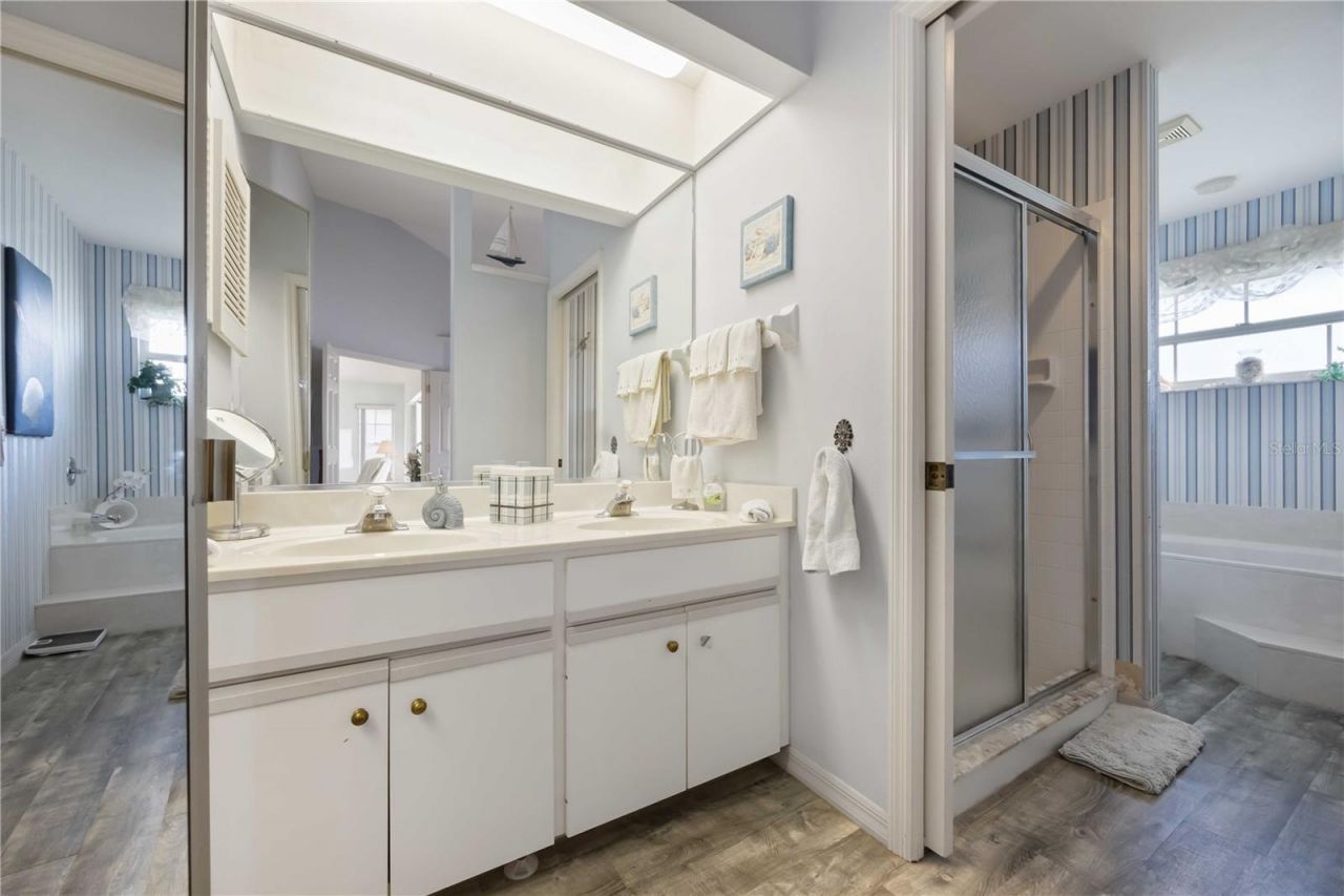 805 Harrington Lake Drive N, Unit 76, Venice, FL 34293 Photo