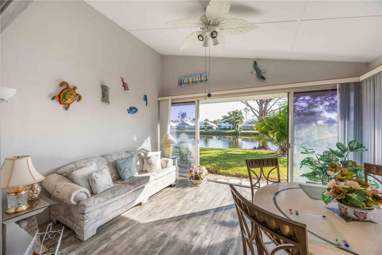 805 Harrington Lake Drive N, Unit 76, Venice, FL 34293 Photo