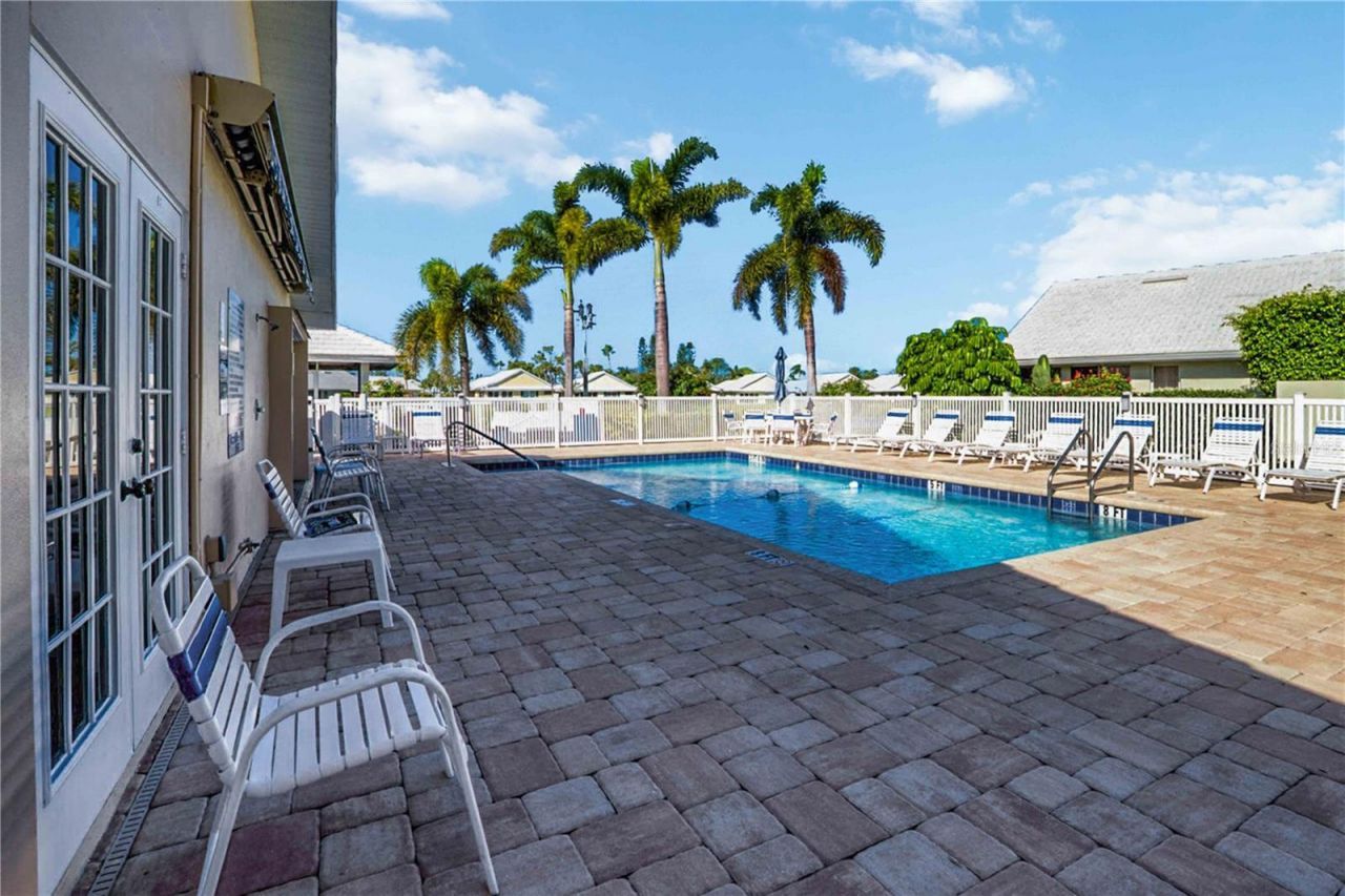 805 Harrington Lake Drive N, Unit 76, Venice, FL 34293 Photo