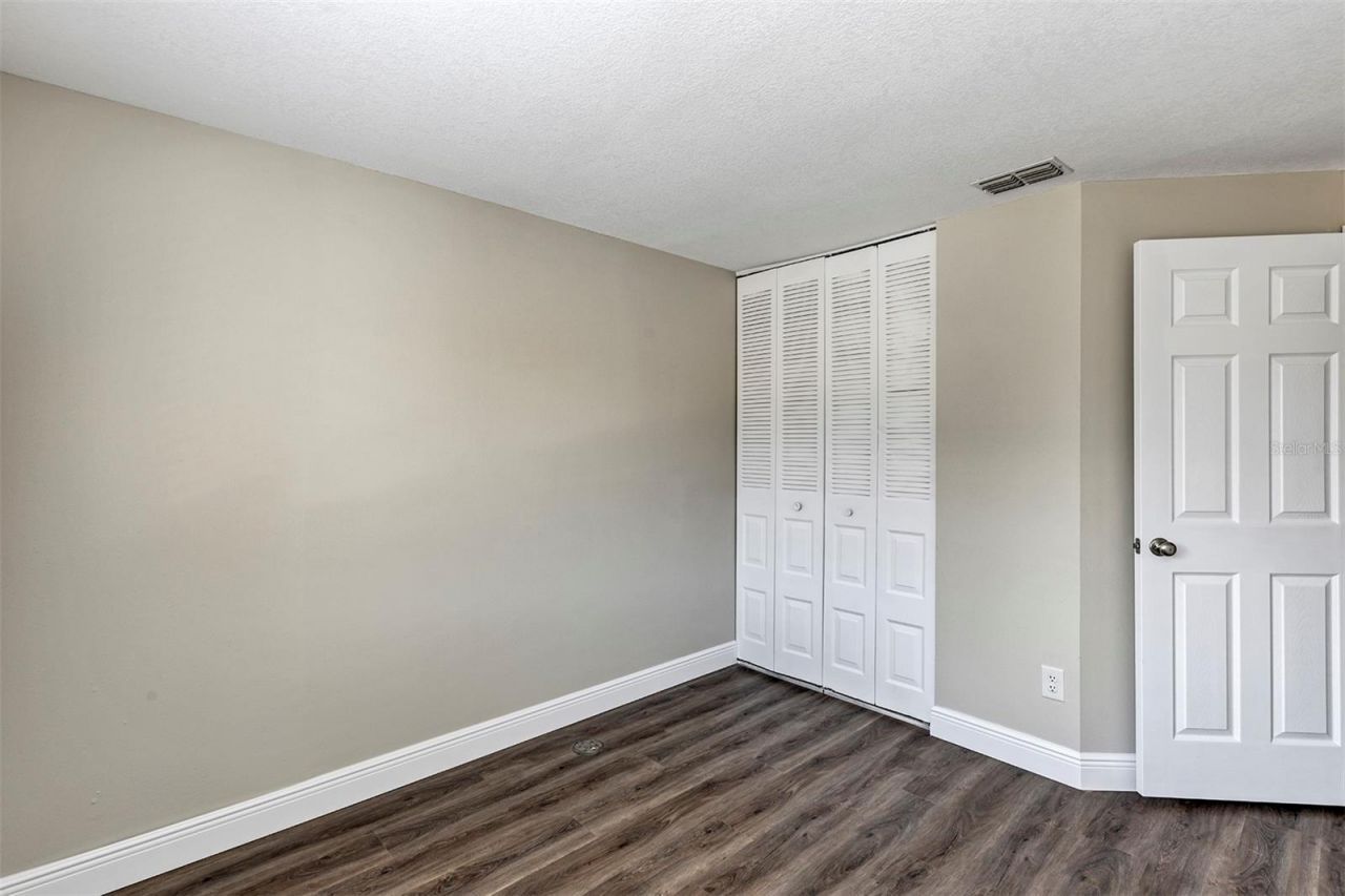 4904 Silver Oaks Village, Unit C, Orlando, FL 32808 Photo