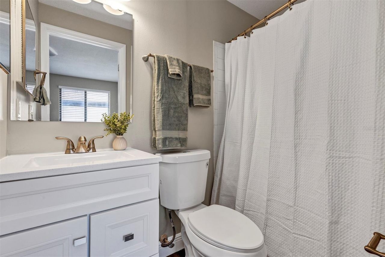 4904 Silver Oaks Village, Unit C, Orlando, FL 32808 Photo