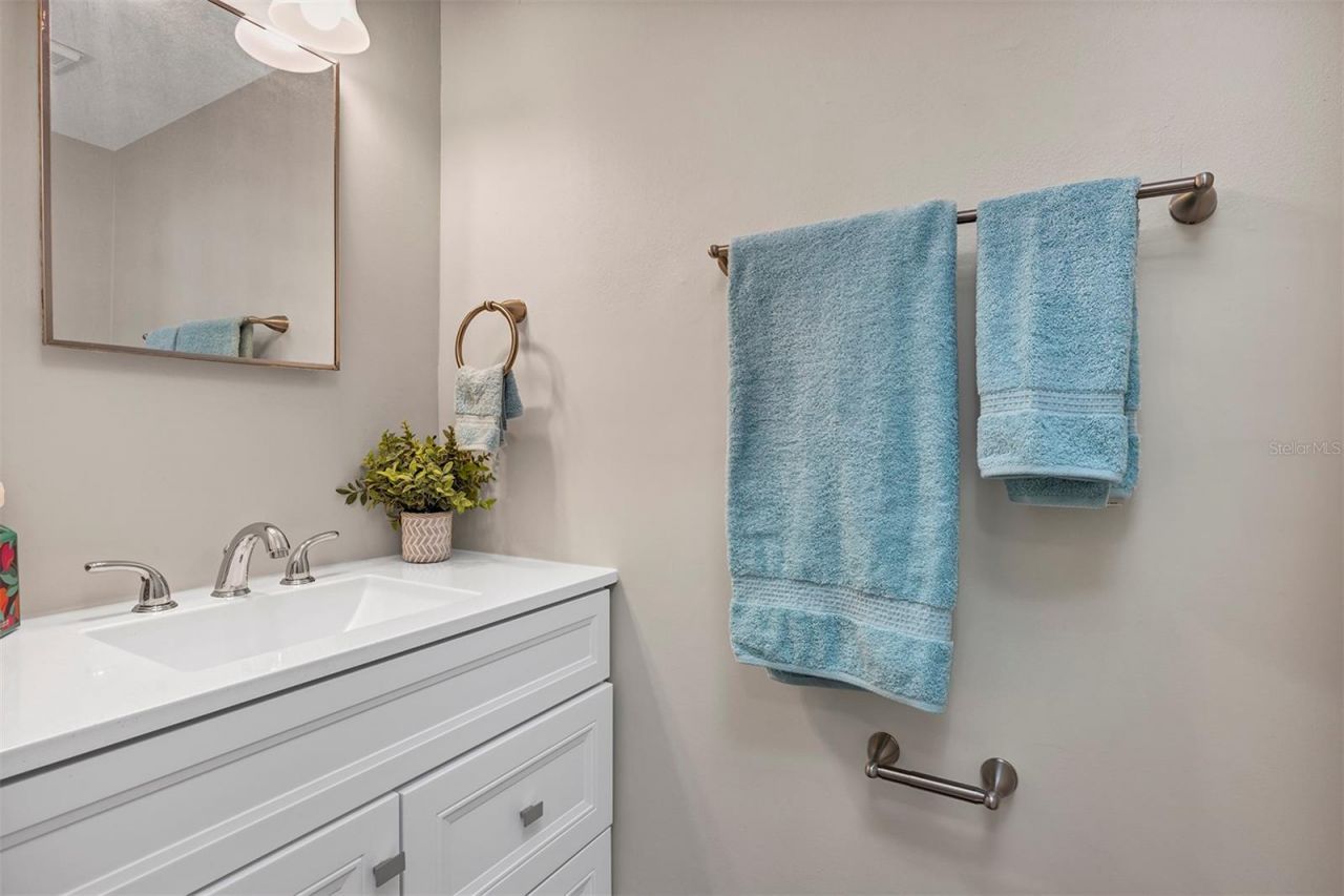 4904 Silver Oaks Village, Unit C, Orlando, FL 32808 Photo
