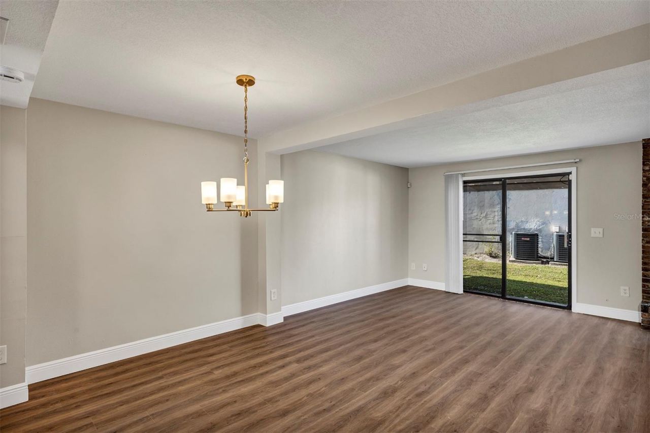 4904 Silver Oaks Village, Unit C, Orlando, FL 32808 Photo